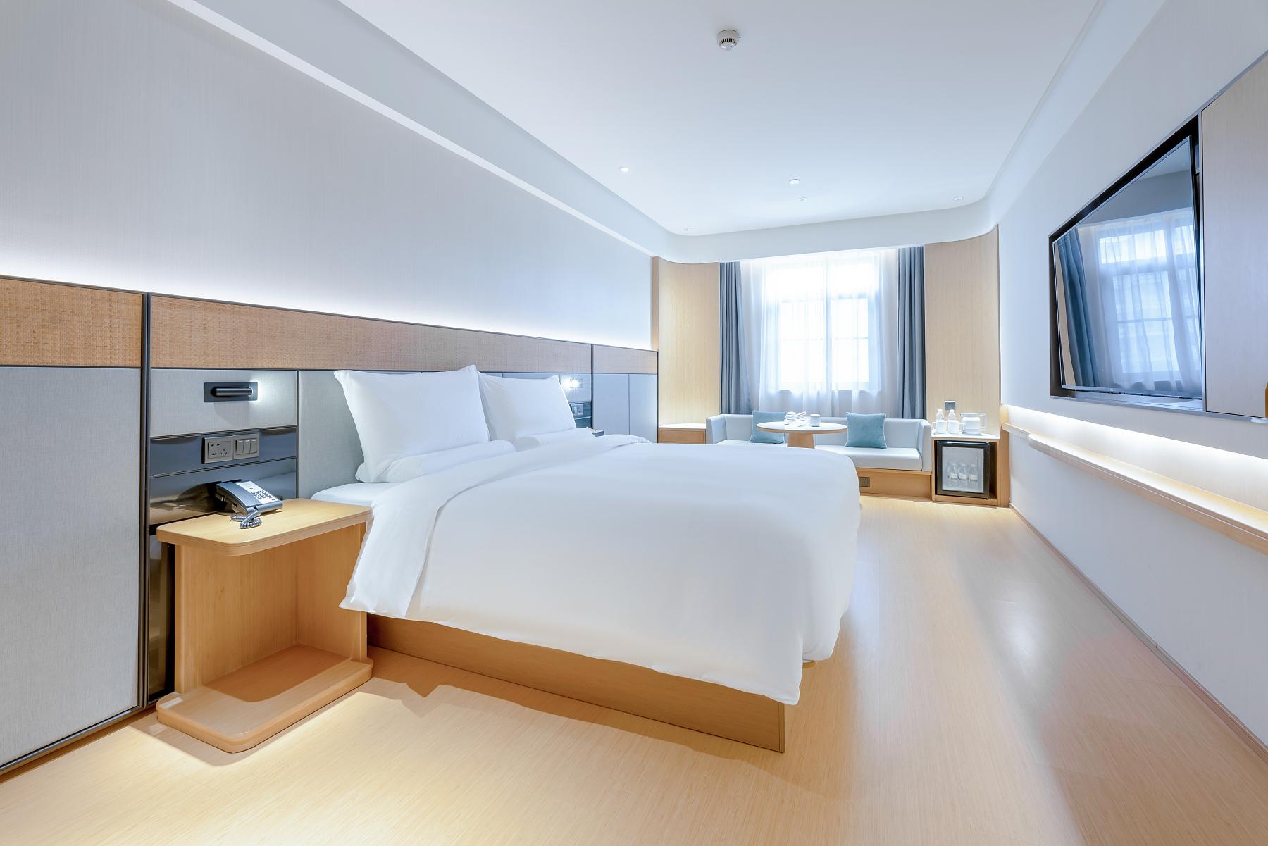 Ji Hotel Xiamen Airport District Government 10/25