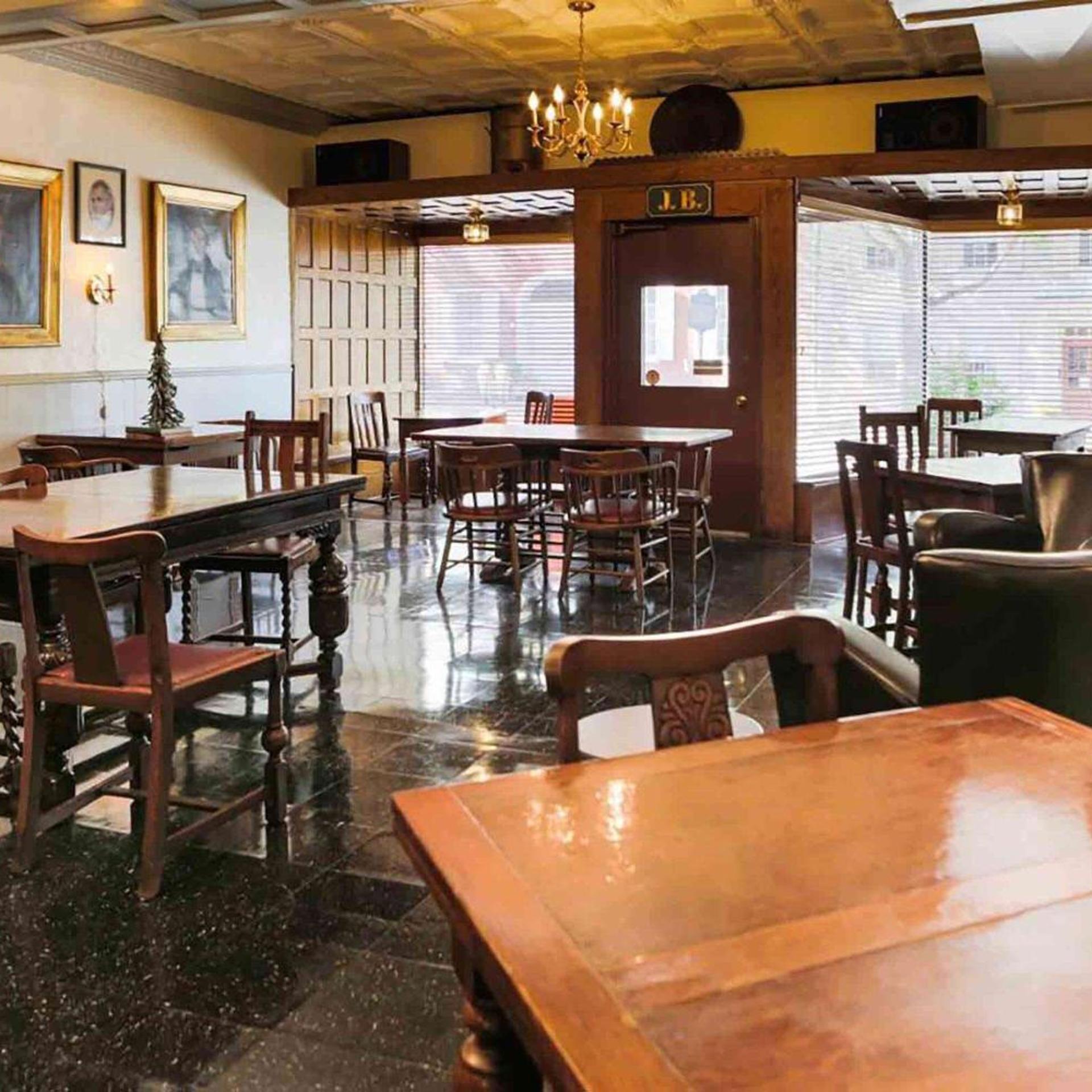 James Buchanan Hotel, Trademark Collection by Wyndham 49/60