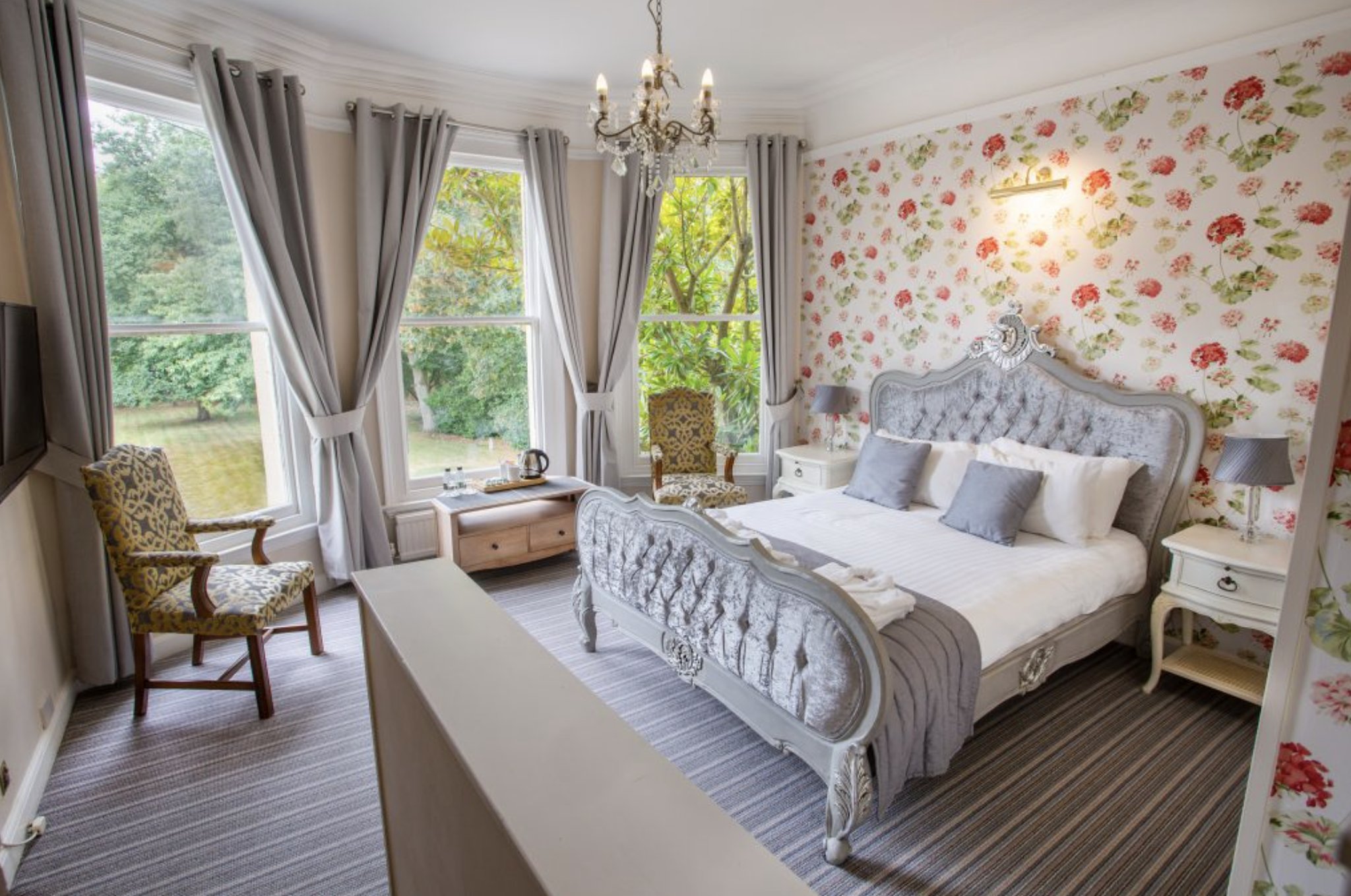 Woodlands Manor 23/100