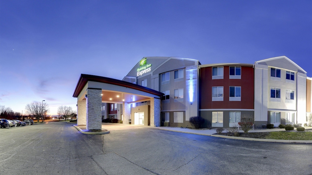 Holiday Inn Express Fort Wayne-East(New Haven) 1/39