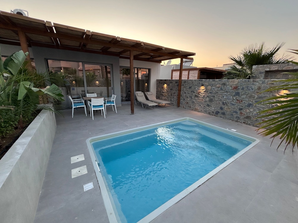 Blue Aegean Hotel and Suites 38/64