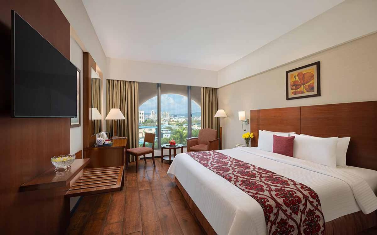 Deluxe, Double Bed