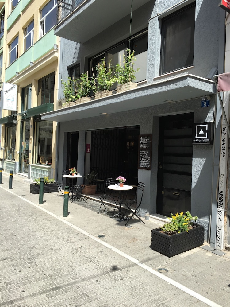 Concierge Athens I 42/50