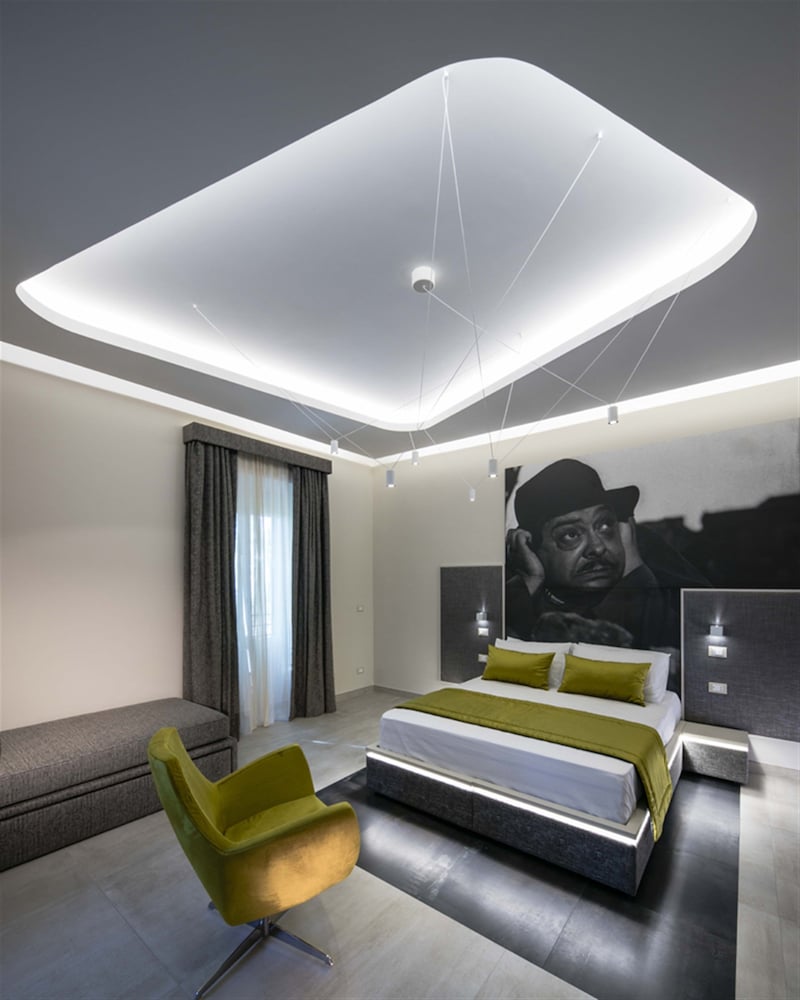 Via Veneto Luxury Suites 20/50
