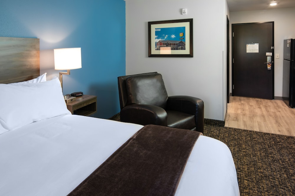My Place Hotel-Dahlgren/ King George, VA 10/36