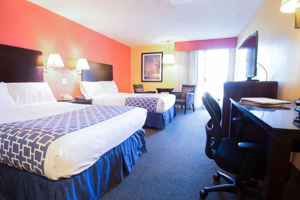Tidewater Inn 58/70