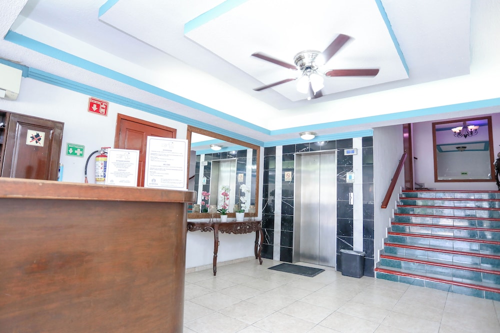 Hotel Avenida Cancun 10/50