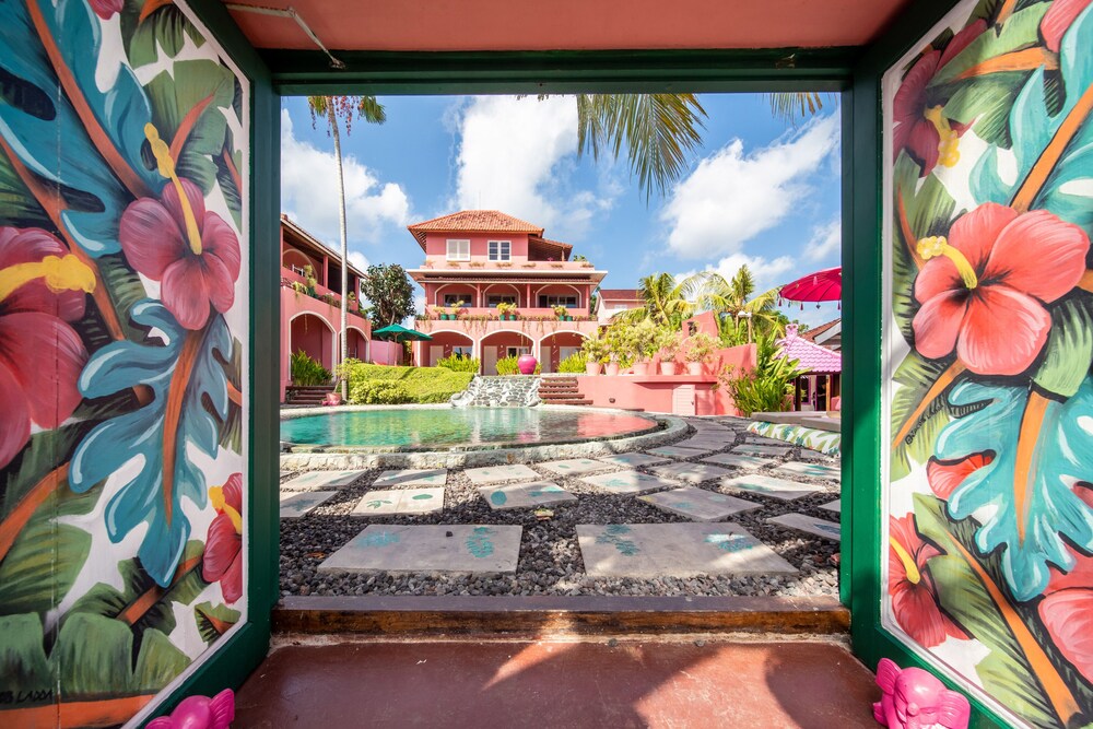 PinkCoco Uluwatu - Constant Surprises & for Cool Adults Only 40/50