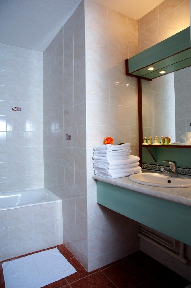 Hotel Les Bergeronnettes 25/60