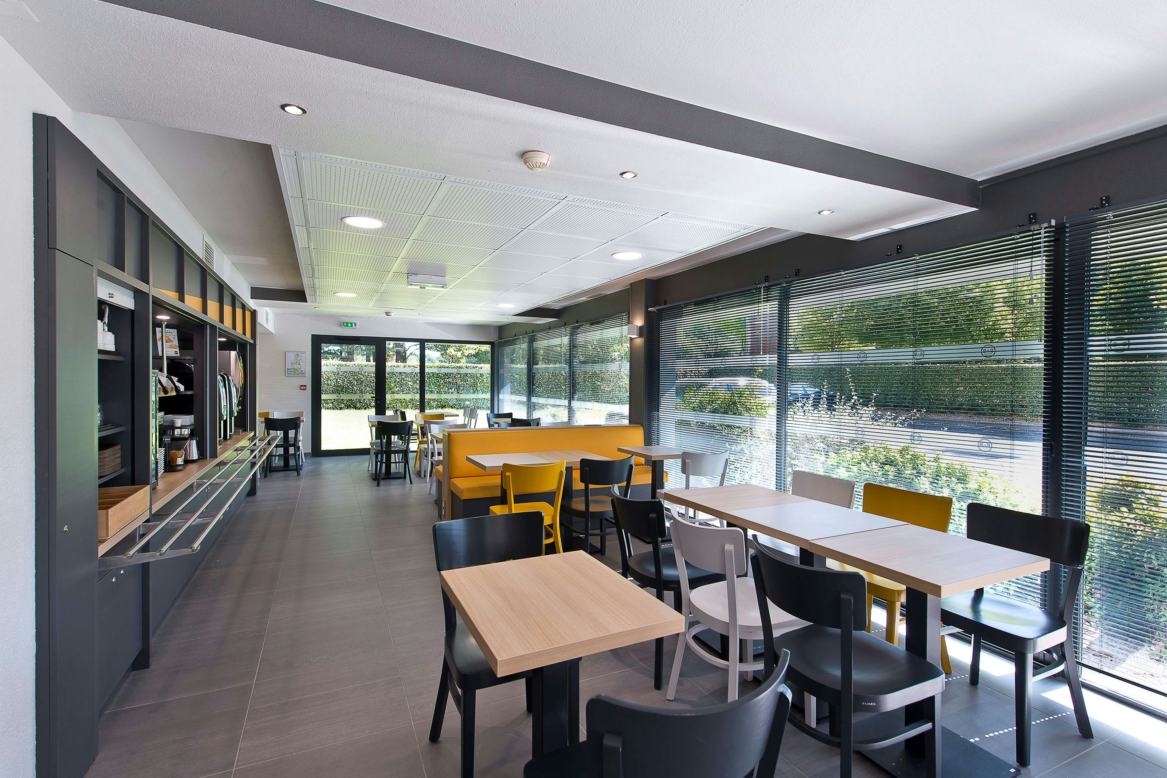 B&B HOTEL Pau Zenith 20/27