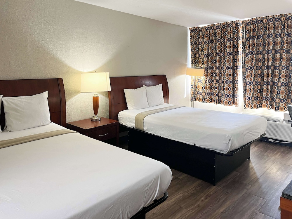 2 Full Beds - Smoking