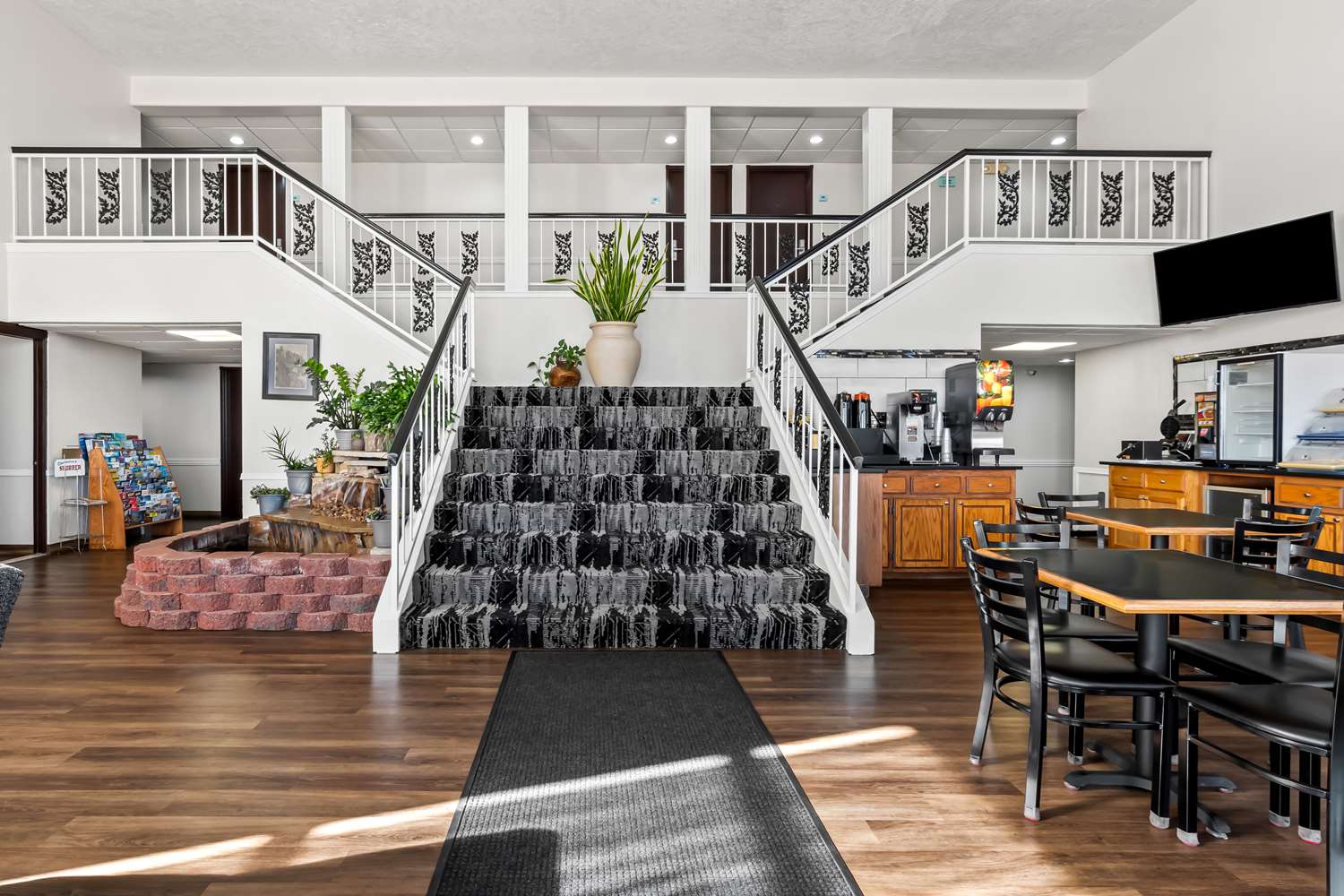 SureStay Hotel by Best Western Duncan 6/11