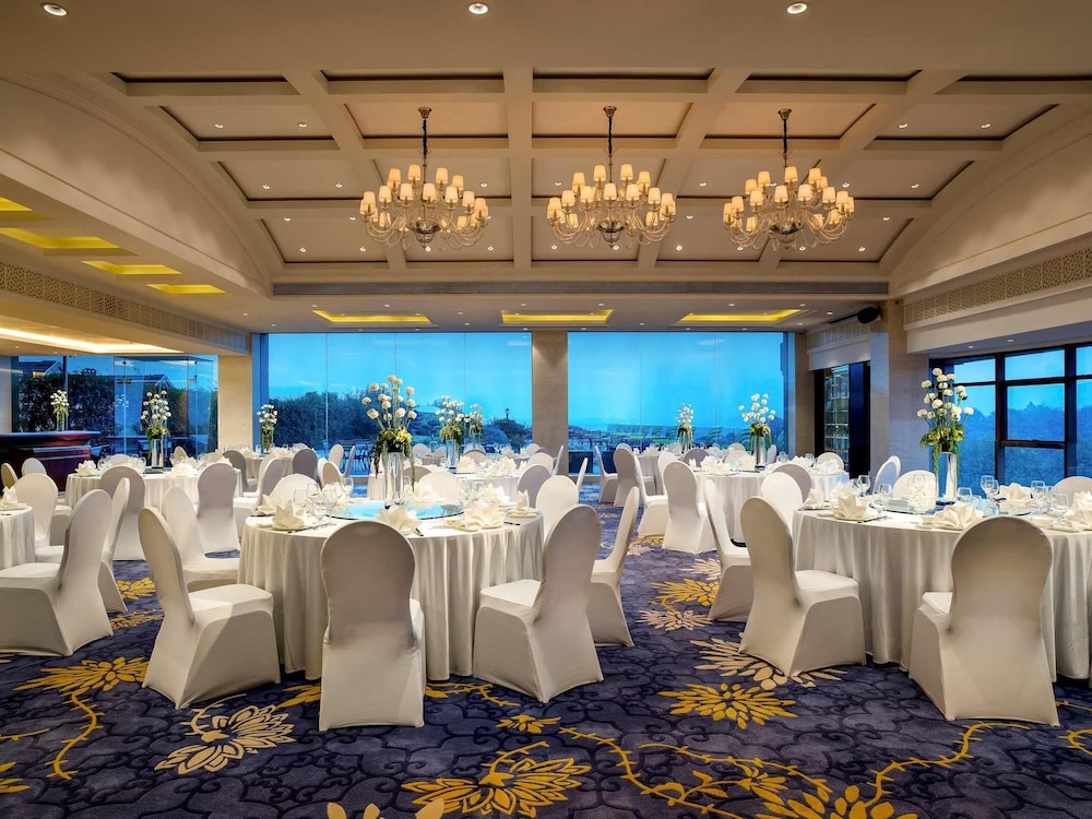 Sofitel Hangzhou Westlake 62/72
