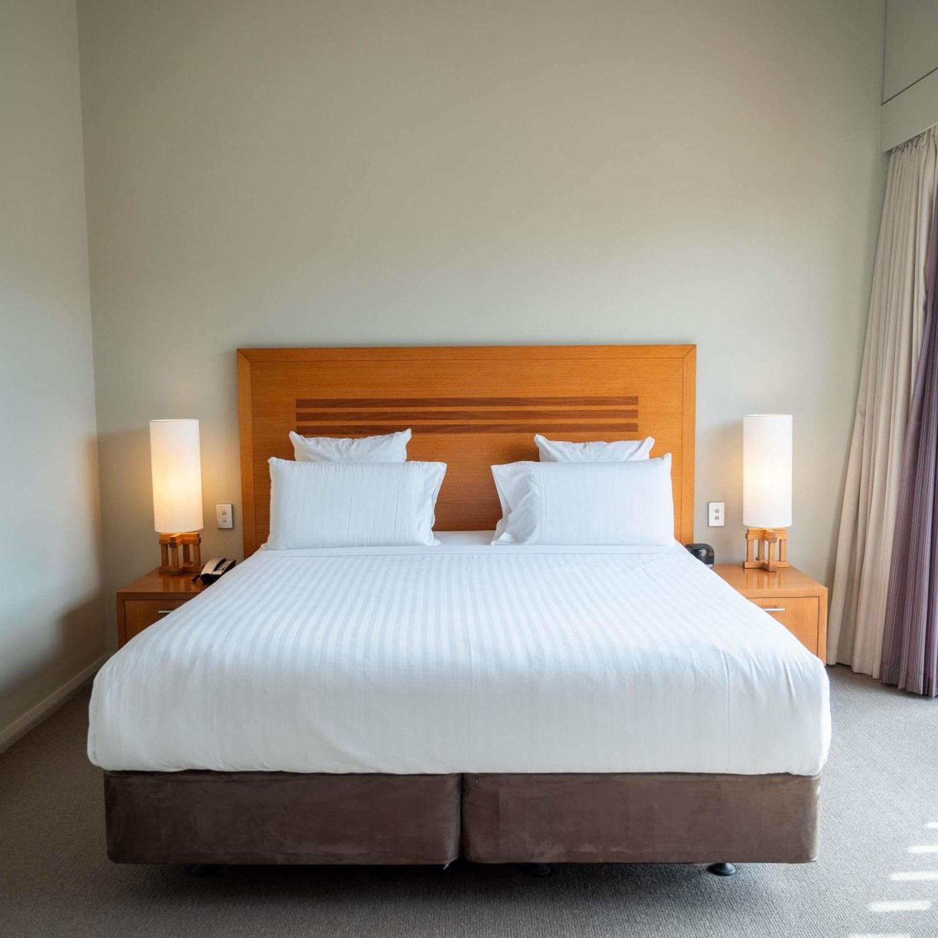 1 Bedroom, Villa, Lake View, Pullman Bunker Bay Resort Margaret River Region 3/4