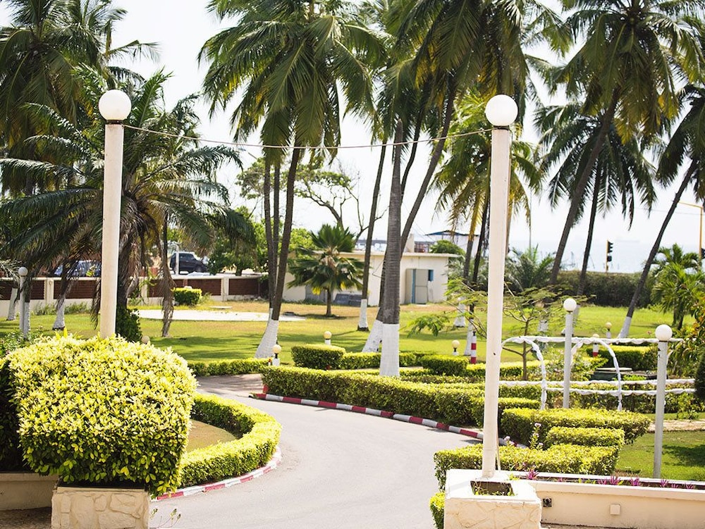 Lebene Hotel Lome 8/10