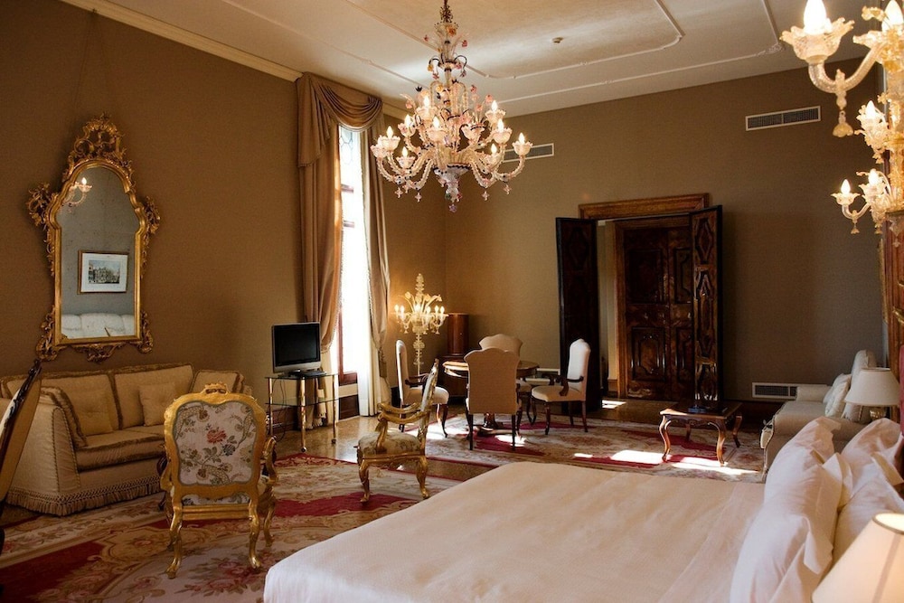 Ca Sagredo Hotel 72/84