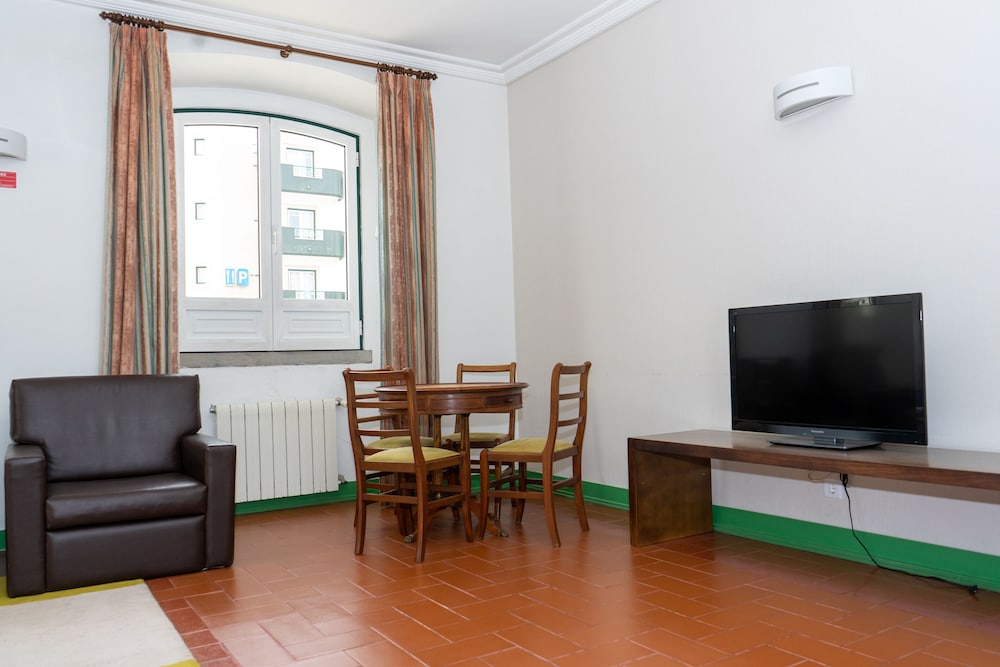 Flag Hotel Fatima Irmas Dominicanas 30/50