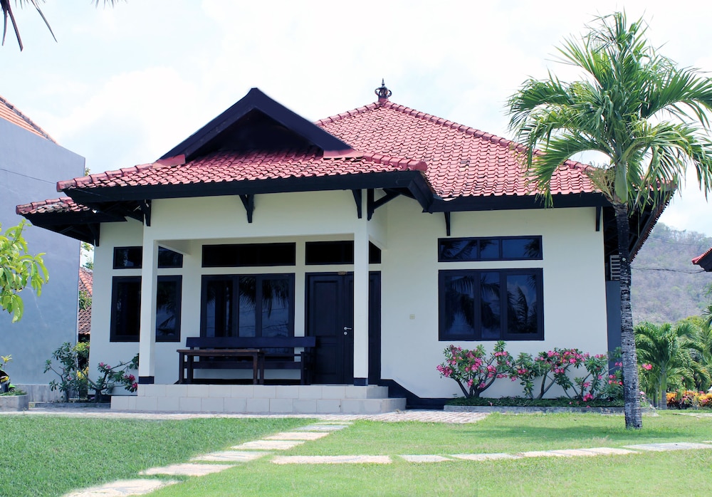 Aman Gati Hotel Lakey 4/50