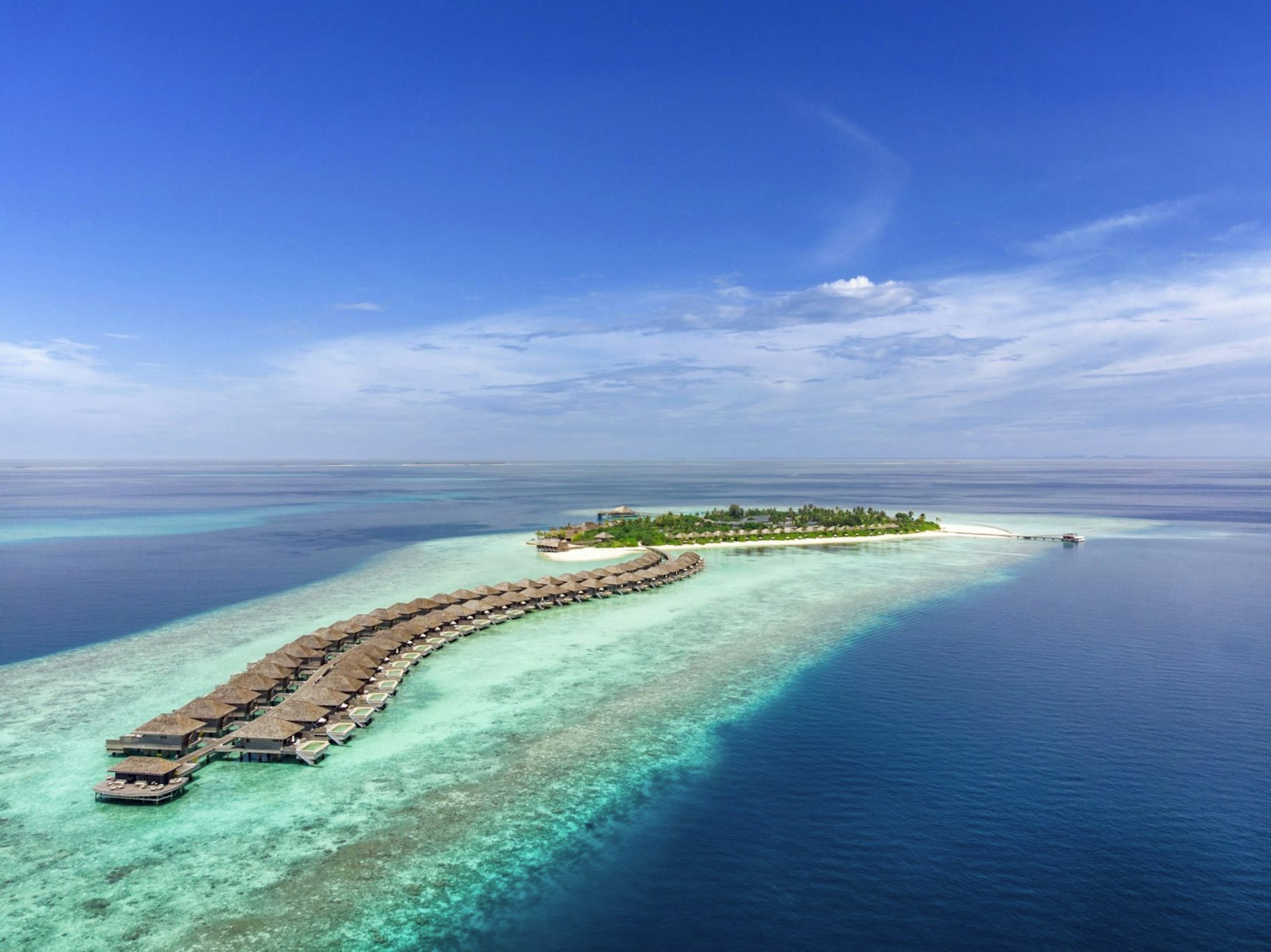 HURAWALHI ISLAND RESORT MALDIVES 90/99