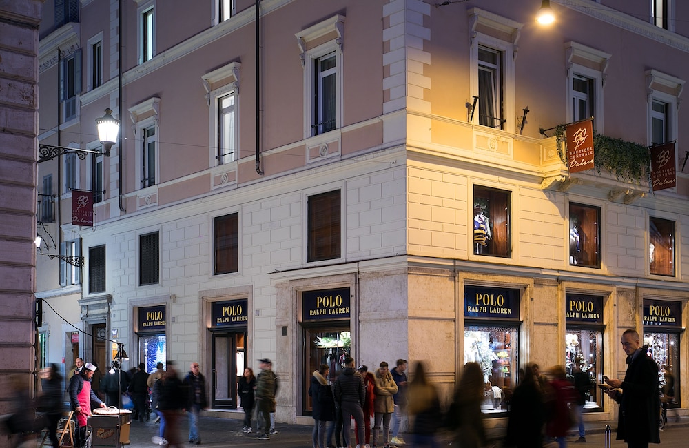 Boutique Centrale Palace 4/81