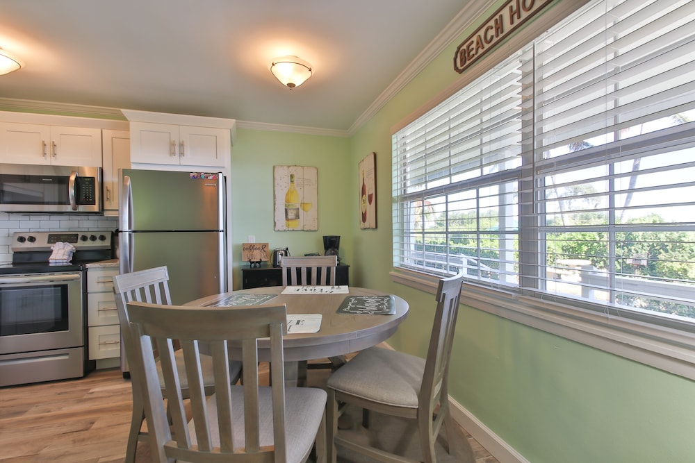 Tradewinds Beach Resort 38/68