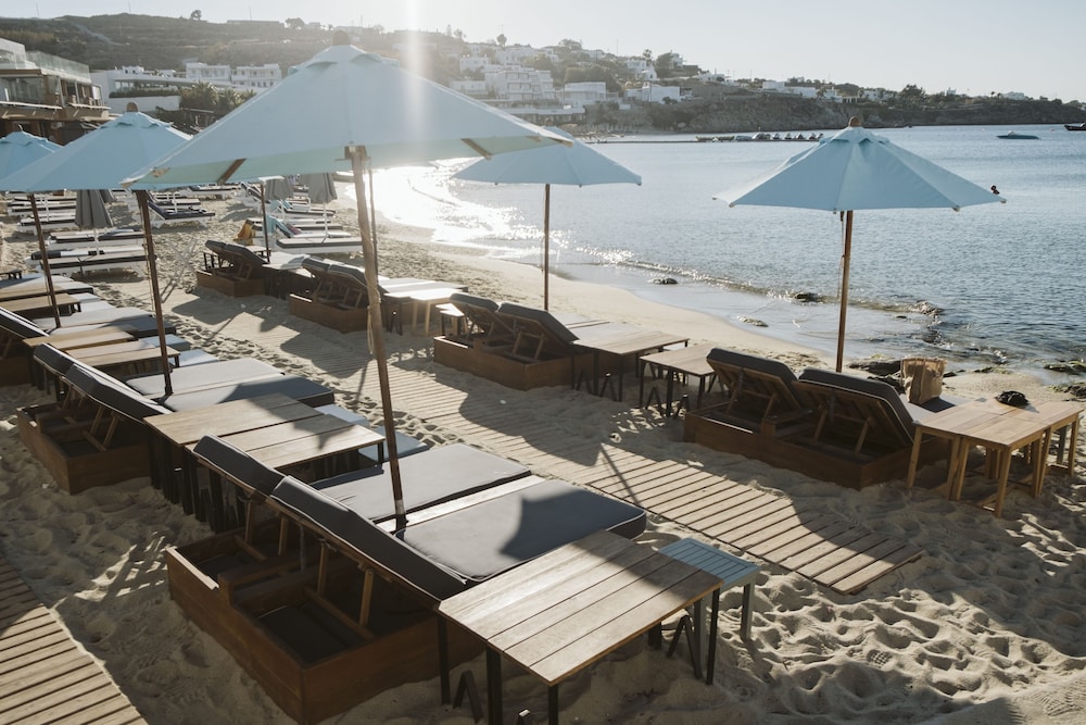 Argo Hotel Mykonos 59/67
