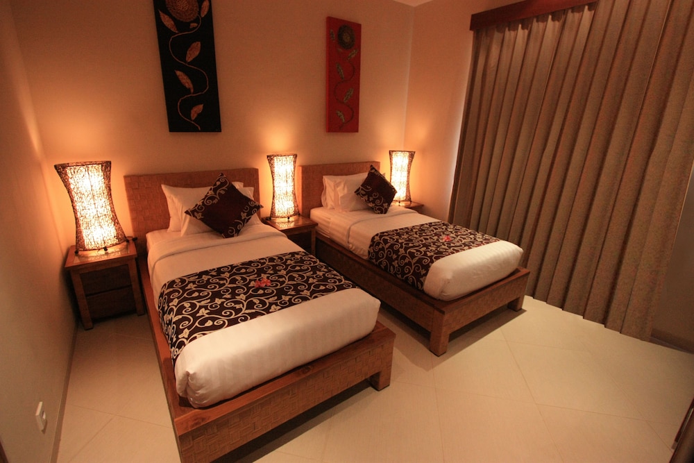 Villa Seriska Seminyak Bali 14/50