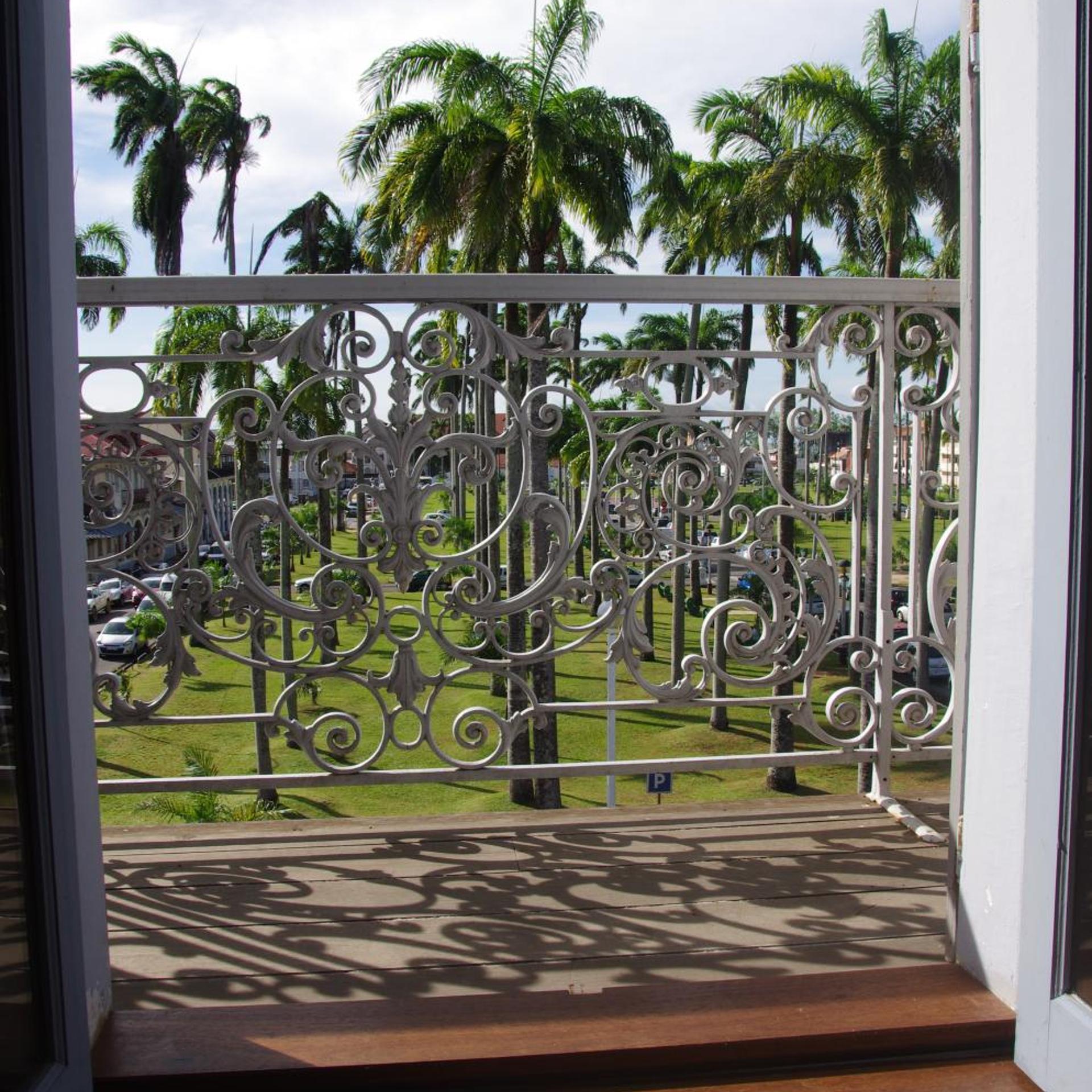 Hotel des Palmistes 44/46