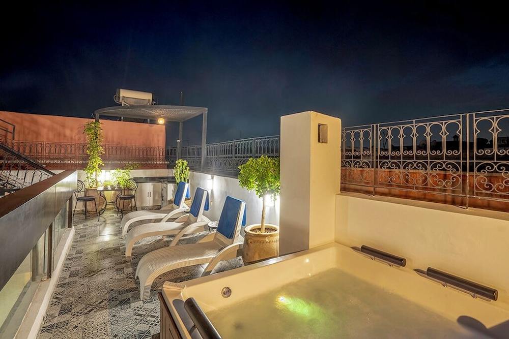 Maison Solaneos 16/33