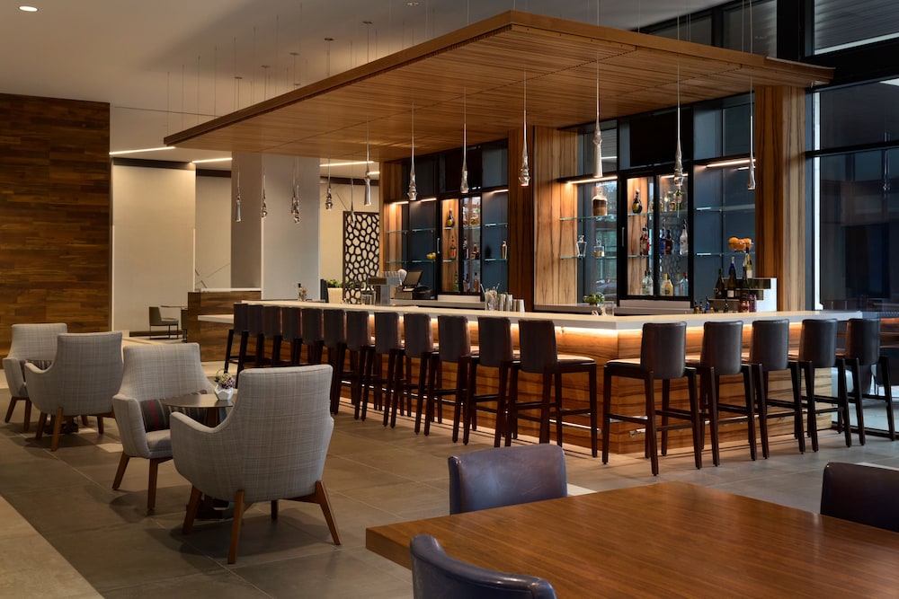 EMBASSY SUITES BY HILTON AMARILLO DOWNTOWN HOTEL 32/62