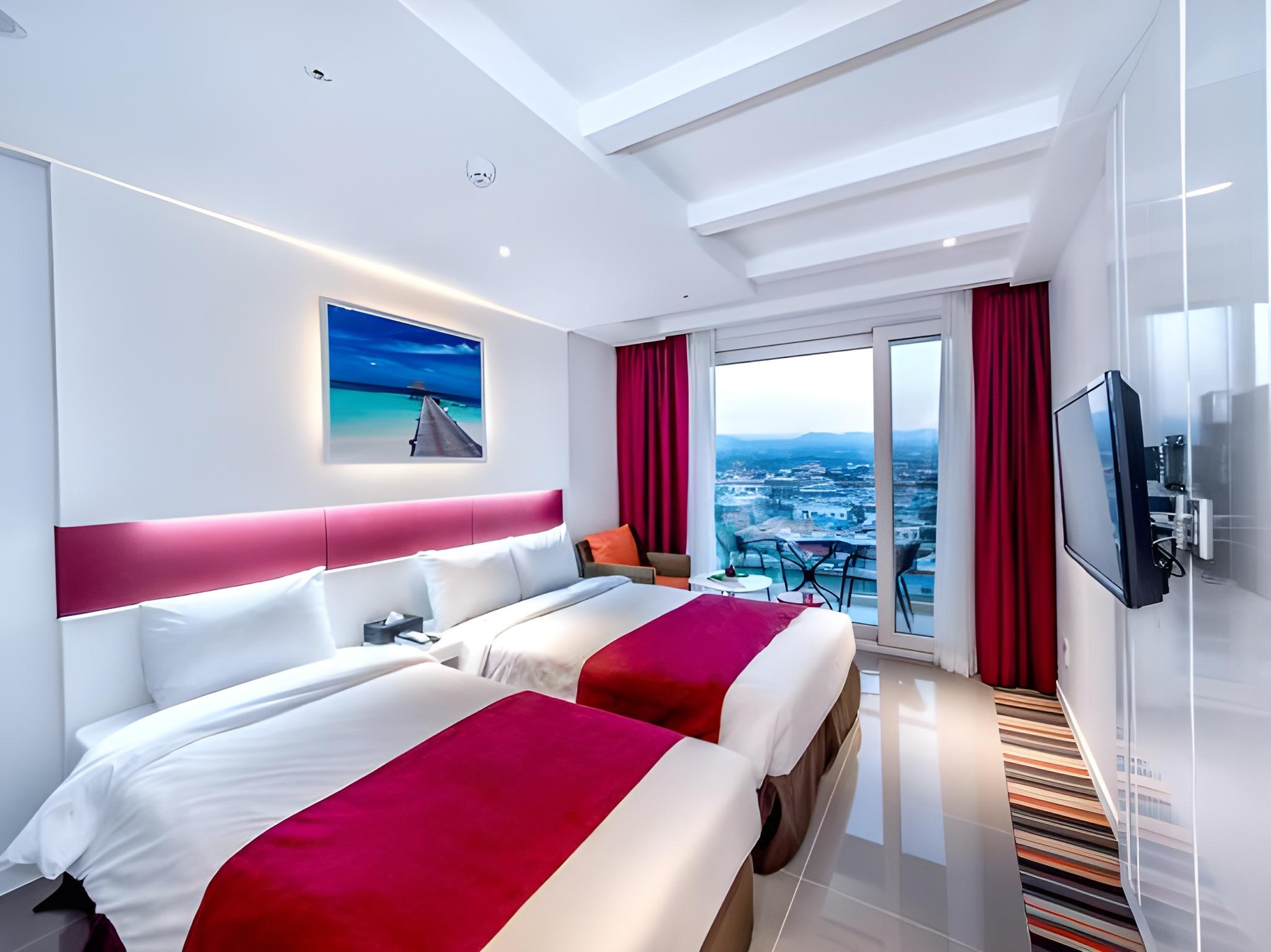 Family, 1 Queen and 1 Single Bed, Town View