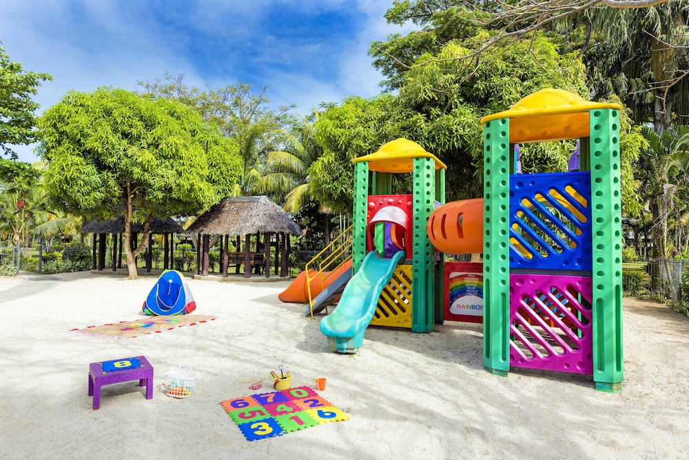 Samoa Beach Resort 57/70