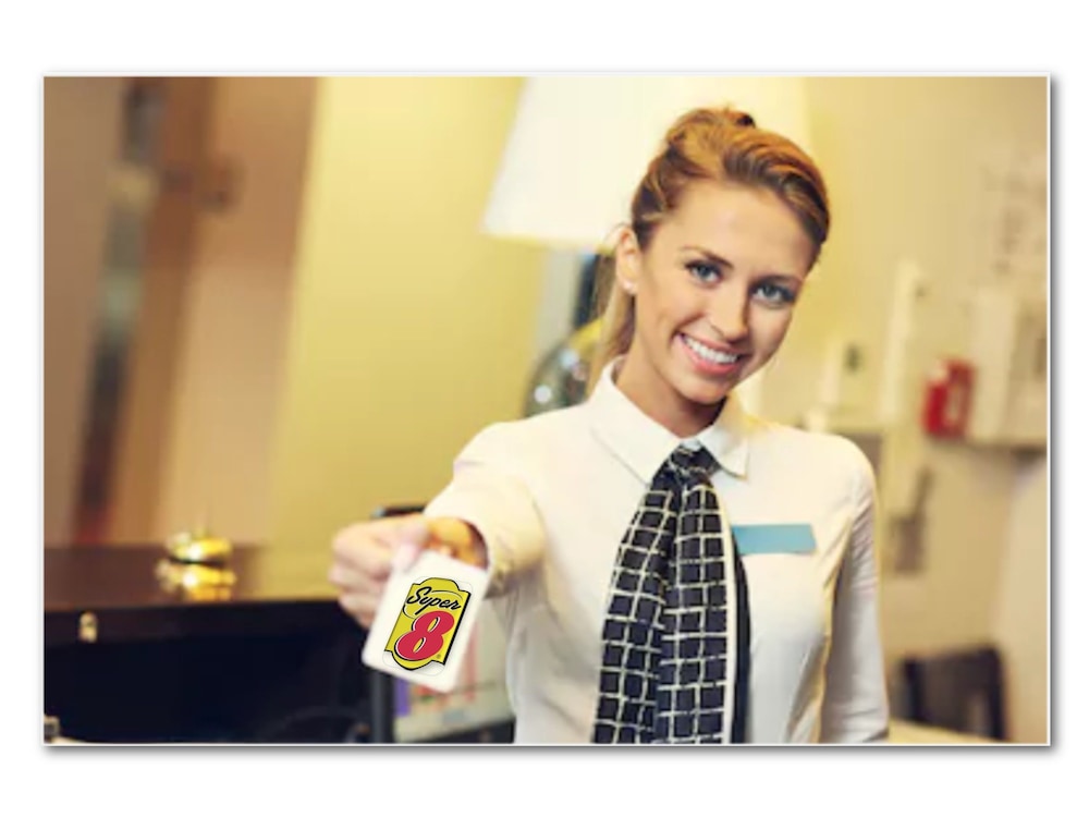 Super 8 by Wyndham Byron/South Macon 20/27