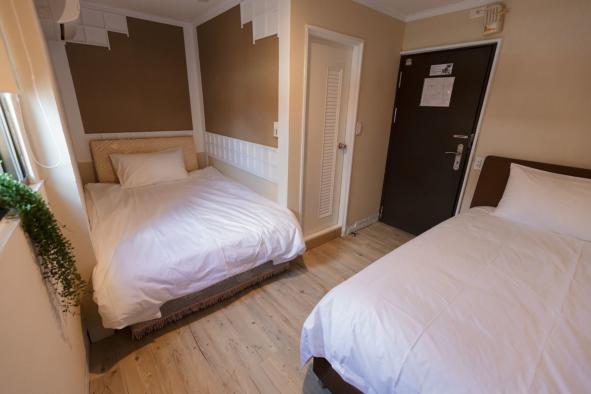 STANDARD, TWIN BEDS