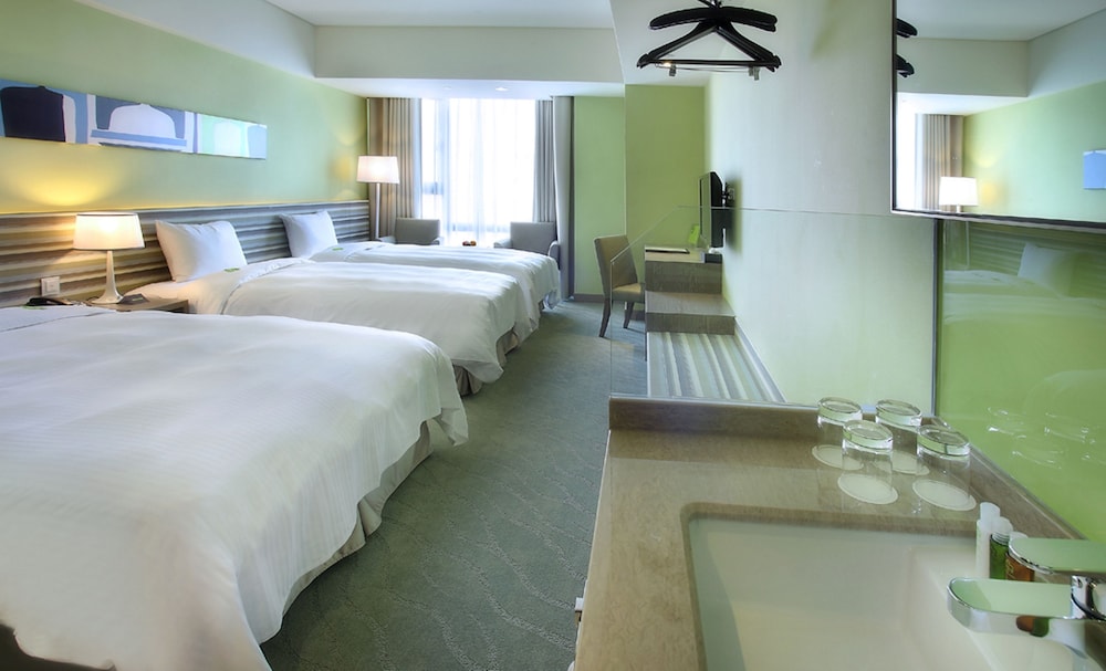 Park City Hotel Luzhou Taipei 20/62