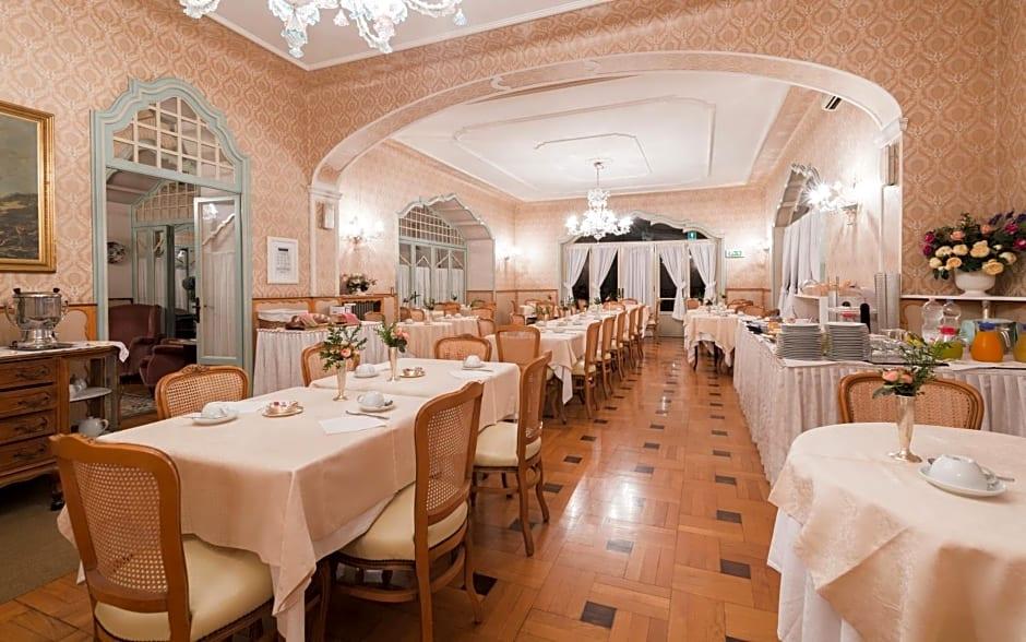 Hotel Du Parc 31/50