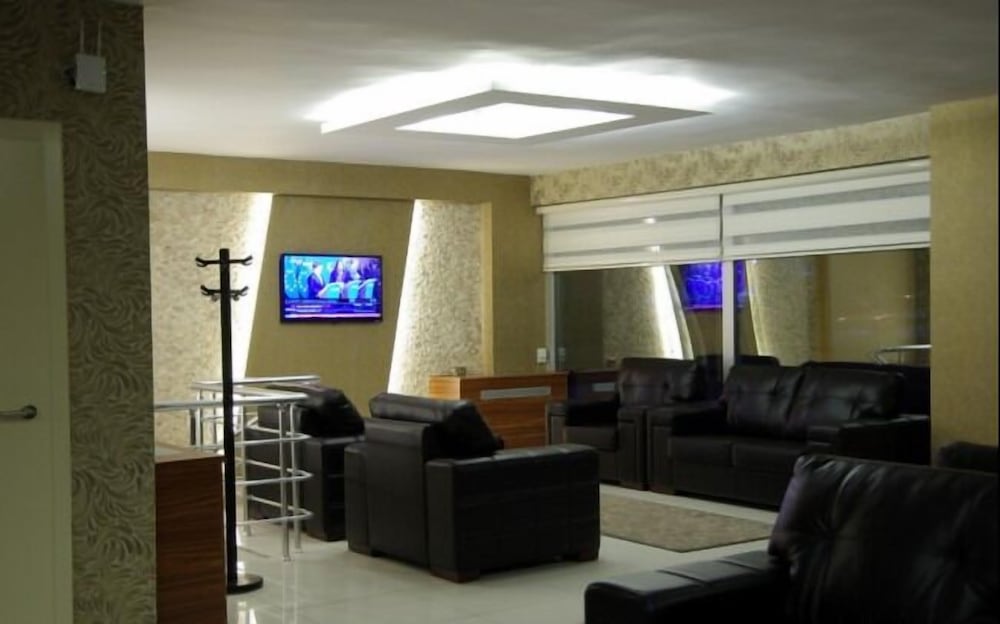GEVHER HOTEL 14/19