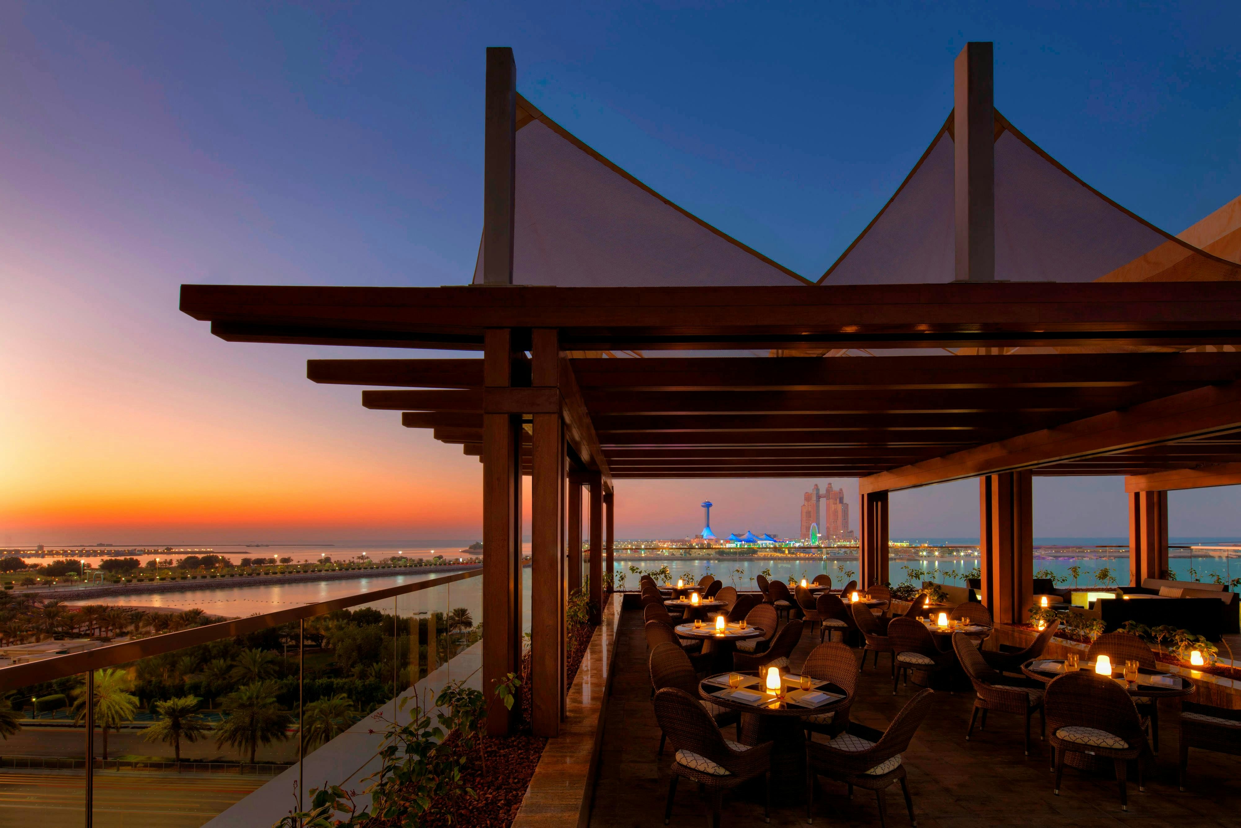 The St Regis Abu Dhabi 80/85
