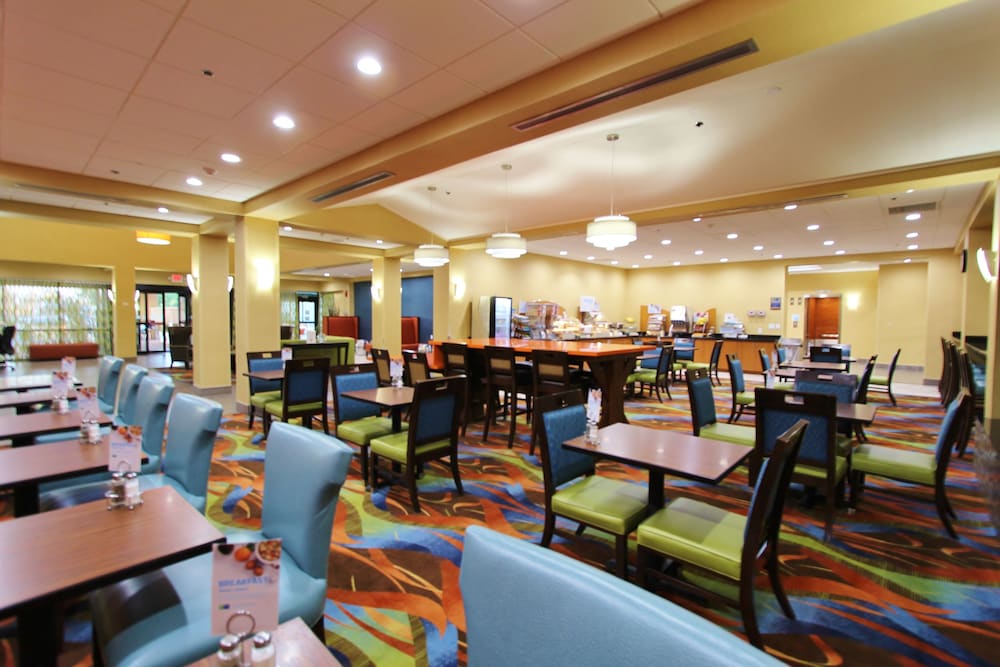 HOLIDAY INN EXPRESS FLAGSTAFF 41/63