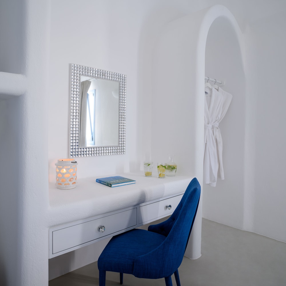Este Luxury Suites 78/78