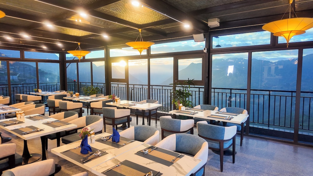 DeLaMont Sapa Hotel - Hill Serenity Retreat 41/50