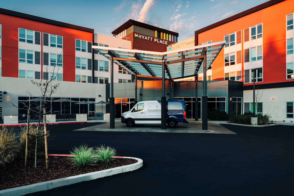 Hyatt House Sacramento Airport - Natomas 40/46