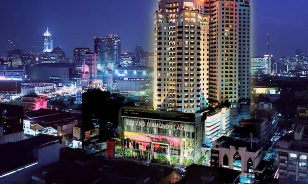 GRAND DIAMOND SUITES 3/71