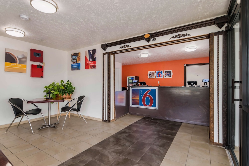 Motel6 Attalla AL 9/63