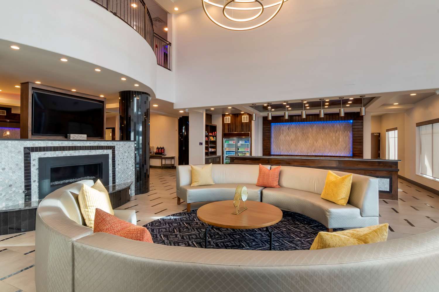 Best Western Premier Liberty Inn & Suites 8/48