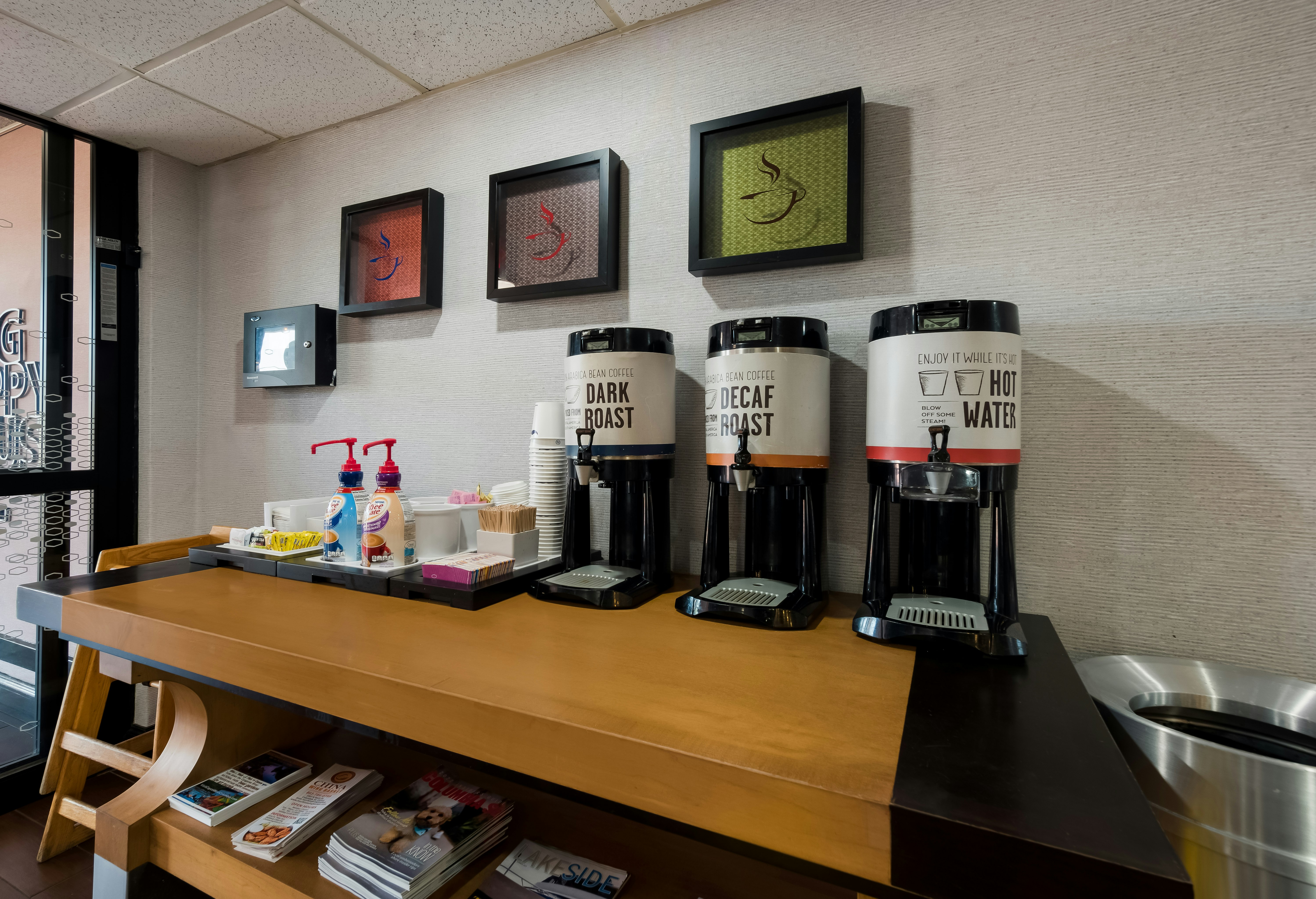 Hampton Inn Columbia-I-26 Airport 26/51