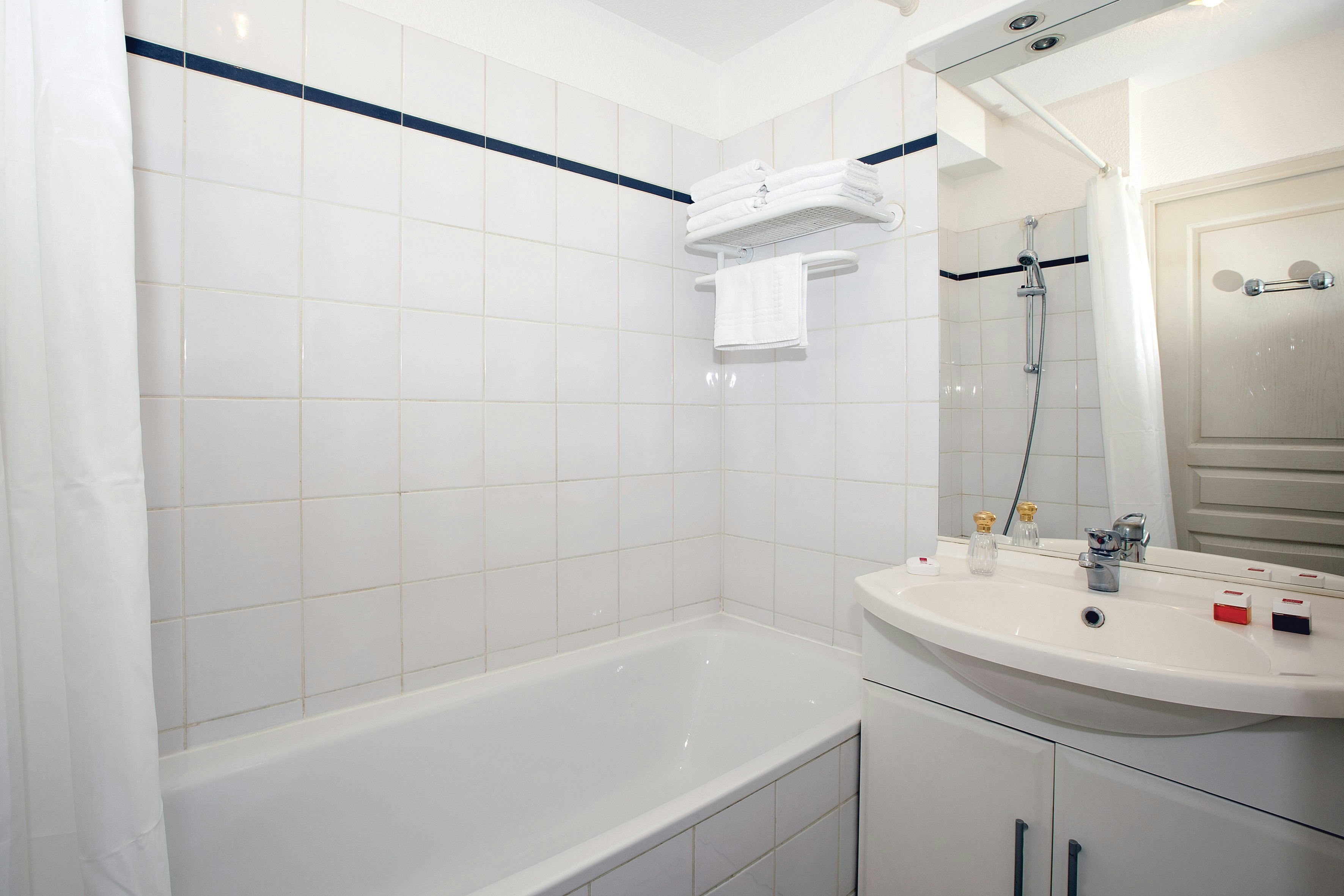 Sejours & Affaires Lyon Park Lane 37/42