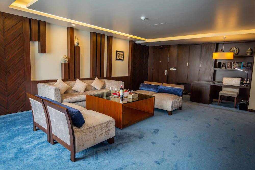Central Luxury Ha Long Hotel 45/72