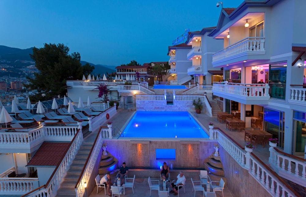Sunny Hill Alya Hotel 42/53