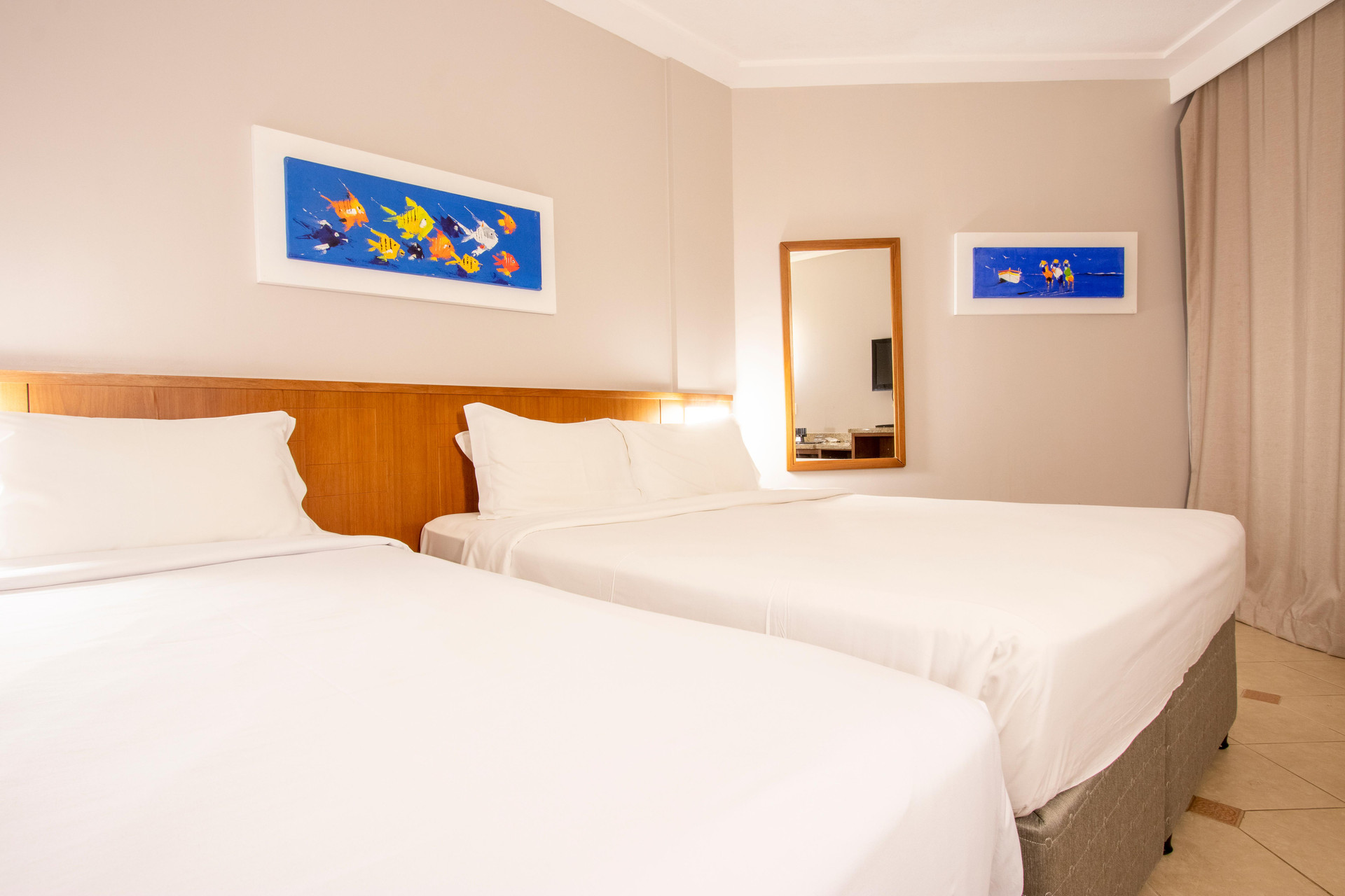 Room, Quadruple, Street View